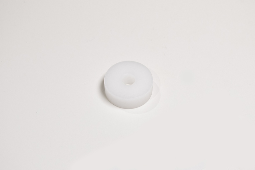 OUTFEED GUIDE CASTORS