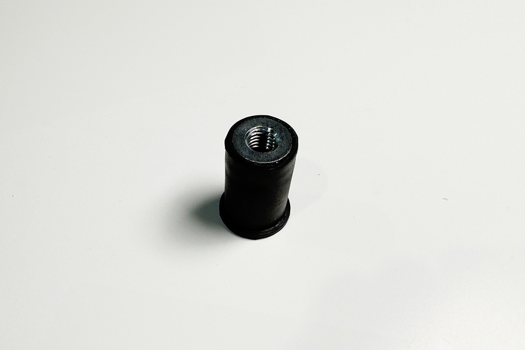 TOPE DE GOMA NEGRO MICRO M8 18X30 (RAWPLUG)
