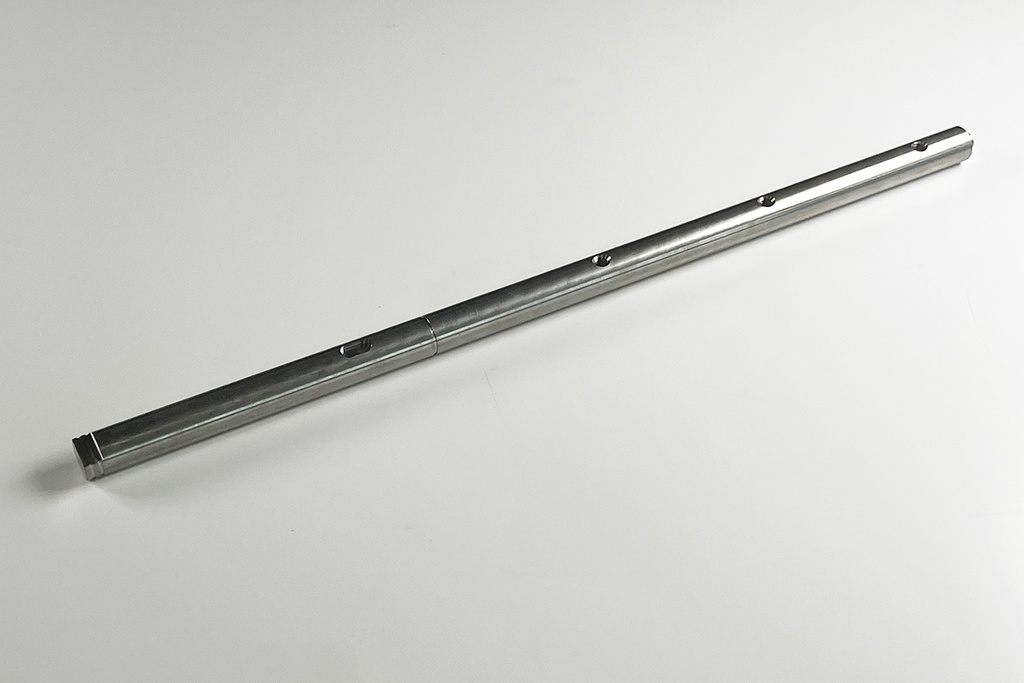 CLAW SUPPORT AXLE