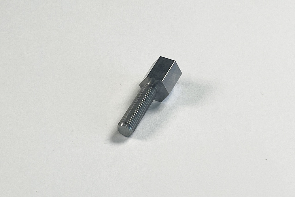 FRAME PIVOT FOR METAL CONNECTING ROD