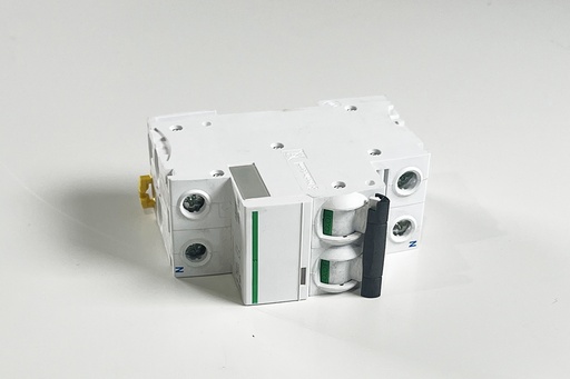 [ABO778] INTERRUTTORE AUTOMATICO 6A