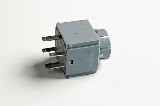 [6320004] PULS BEHUIZING 2NO +SOCQUET 16MM
